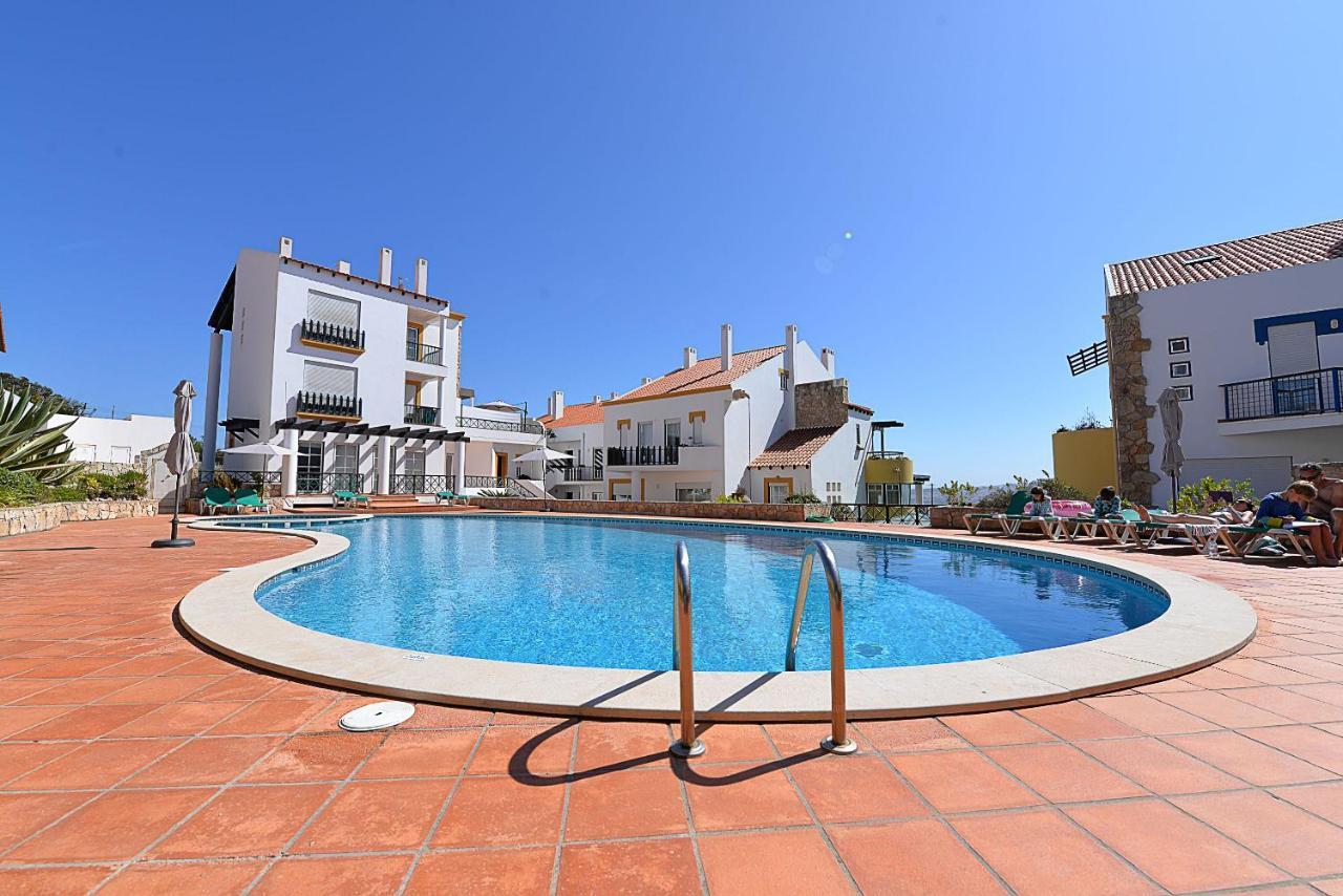 Paddle - Sea View Apartment With 3 Pools, Tennis & Squash Court ساو مارتينهو دو بورتو المظهر الخارجي الصورة