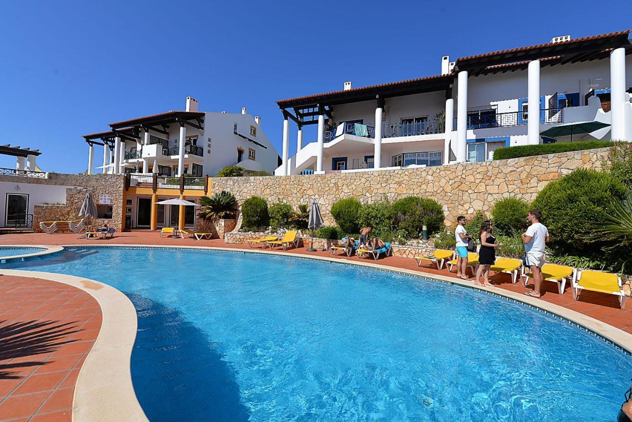 Paddle - Sea View Apartment With 3 Pools, Tennis & Squash Court ساو مارتينهو دو بورتو المظهر الخارجي الصورة